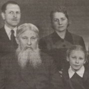 Семейный снимок,  1949 год